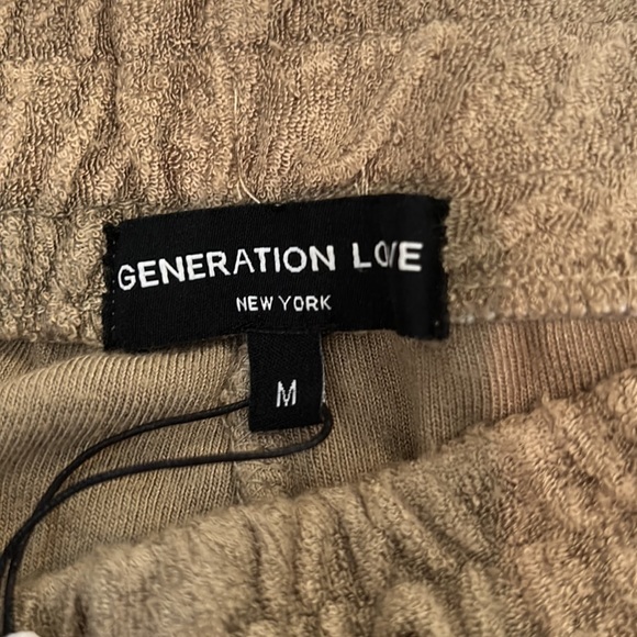 NWT, Generation Love‎ New York, Becky Terry Sweatshorts in Army - Picture 8 of 13